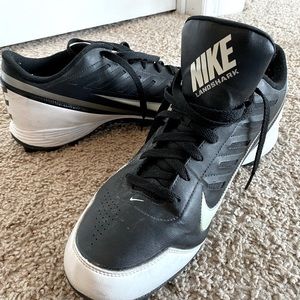 Nike Mens Cleats size 13